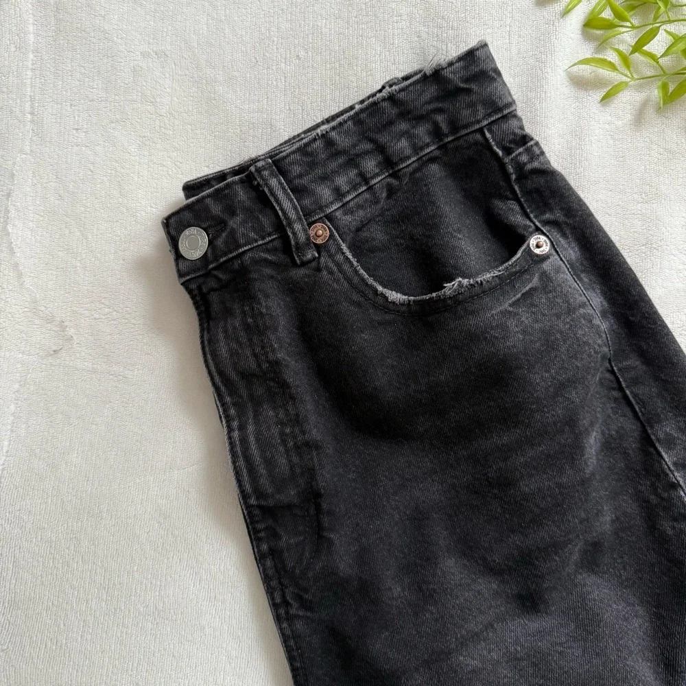 ZARA | Black Distressed Jeans